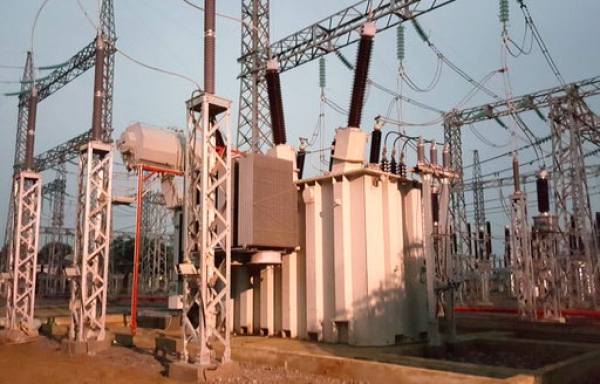 Đóng điện thành công máy biến áp AT3 tại TBA 500 kV Nho Quan